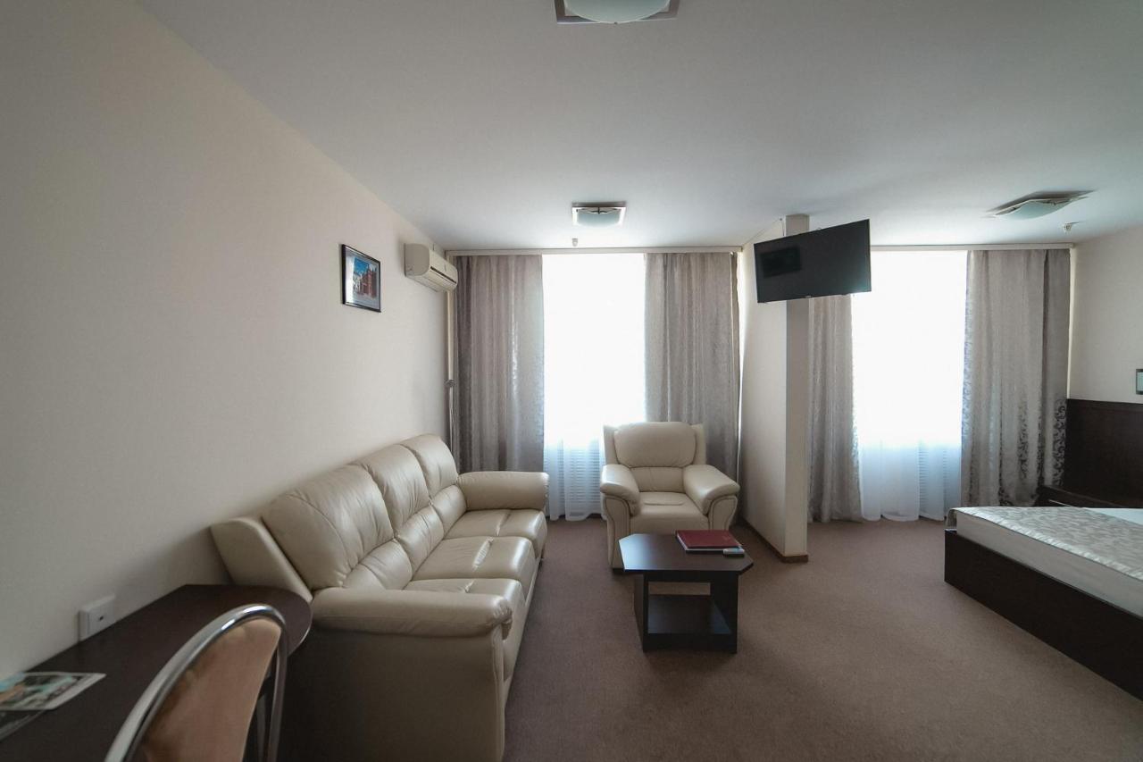 Mogilev Hotel Exterior photo